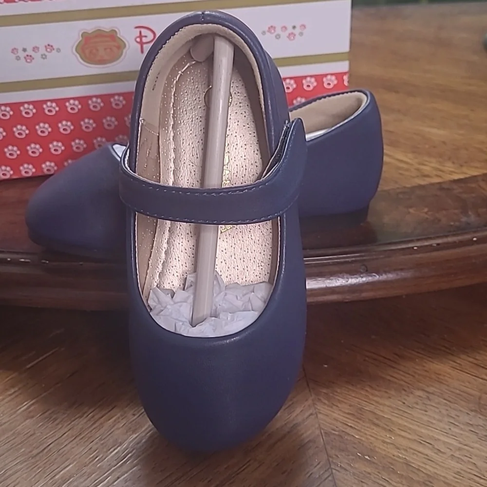 New in box! Pandaninjia Susie flat Navy dress shoes Girls toddler size 6